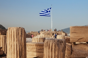 Греция официально вышла из программы финансовой помощи Евросоюза