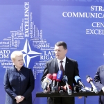 В Риге предложили назвать улицу в честь Маккейна