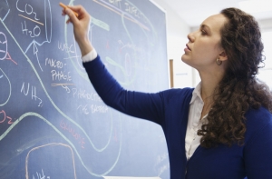 В Минобозовании договорились о финансировании зарплат учителей