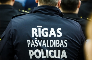 В Кенгарагсе бездомный напал на приютившую его женщину