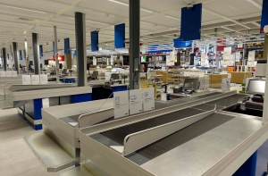 Покупательница возмущена: в новом магазине IKEA не говорят на госязыке