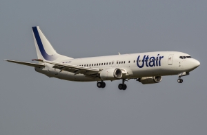 Пассажирский самолет потерял крыло при аварийной посадке в Сочи