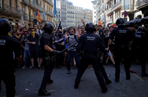 В Барселоне произошли беспорядки перед годовщиной референдума