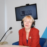 Школы: учителей не хватает по всей стране, а министерство штрафует директоров