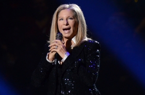 «Не лги мне»: Барбра Стрейзанд посвятила песню Дональду Трампу