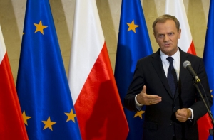 Глава Евросовета обеспокоен, что в Латвии снова лидирует «Согласие»