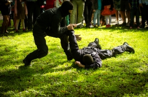 Молодежь очень слаба: полиция вновь снизит требования к физподготовке