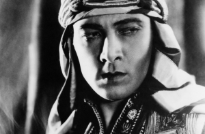 Посмотрите, как выглядели кинозвезды до наступления эпохи пластики и фотошопа