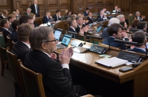 Twitter: «забракованным» депутатам полагаются компенсации? Это шутка?!