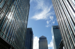 В Лондоне мужчину раздавило упавшей с небоскреба стеклянной панелью