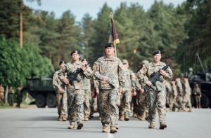 СМИ назвали войска НАТО в Латвии «лежачим полицейским»