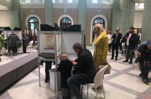 Ушаков: после данных экзитполов начнутся настоящие сюрпризы