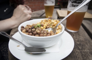 ПБ оценит законность деятельности ресторана латышской кухни в Крыму