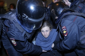 Алехина рассказала, как в заключении справляла нужду в банку из-под майонеза