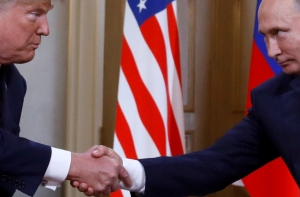 Кремль: Путин и Трамп обсудят намерения США выйти из договора о разоружении