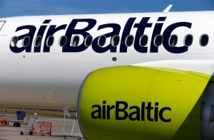 Из-за забастовки грузчиков отменены рейсы airBaltic между Ригой и Брюсселем