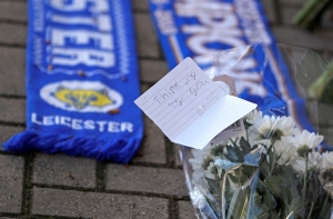 СМИ: на борту вертолета владельца ФК «Лестер» находились пять человек