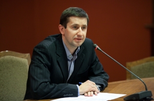 Домбровский: я готов возглавить правительство меньшинства