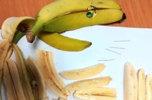 Иголки в бананах: в Литве из продажи изъято 20 тонн фруктов