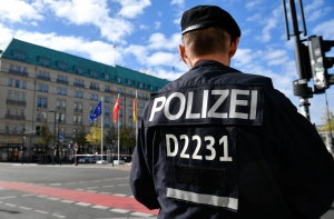 В центре Кельна освободили захваченную заложницу