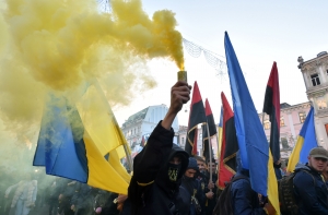 В Киеве прошел марш националистов: около 15 000 человек вышли на улицы