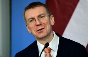 «Символ сопротивления!»: Ринкевич поздравил Сенцова с премией Сахарова