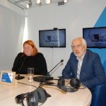 Издатели СМИ: общество Латвии едино, его разобщают политики