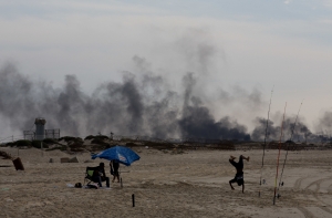 Израиль закрыл границу с сектором Газа