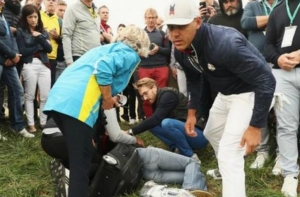 Гольфист мячом лишил глаза болельщицу