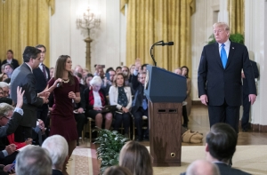 Британcкие газеты: Трамп храбрится, но демократы испортят ему жизнь