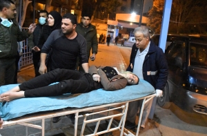 В результате химической атаки в Сирии пострадали более 100 человек