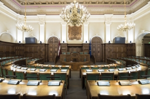 Работать на благо народа! Депутаты собрались на первое заседание