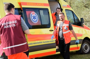 Ципуле: Сотрудники уходят из «скорой» работать на заправочные станции