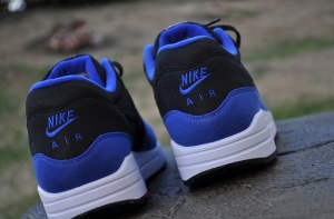 Фейковая благотворительность: СГД не отдаст поддельные кроссовки нуждающимся