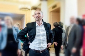 Борданс назвал поведение трех партий безответственным