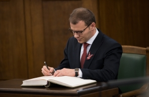 Гобземс: лучший подарок к 100-летию - министр образования Райвис Дзинтарс