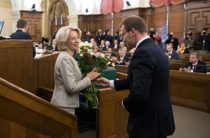 Инара Мурниеце продолжит руководить Сеймом