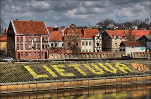 Забастовка школ в Литве: педагогам платят разную зарплату