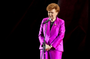 Вике-Фрейберга записала сказку для «особенных» детей