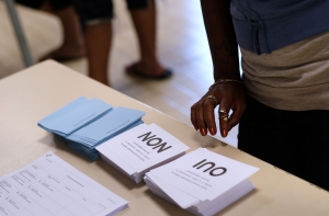 Новая Каледония решила остаться в составе Франции