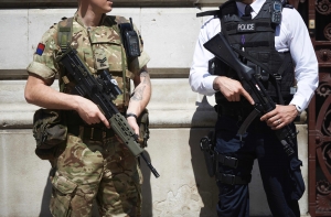 СМИ: в Британии выведут войска на улицы в случае провала сделки по Brexit