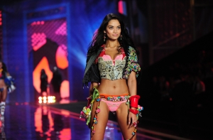 «Ангел» Victoria’s Secret рассказала о подготовке к показу