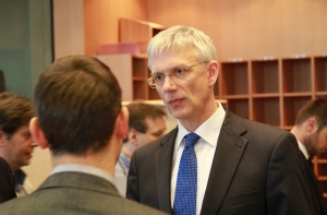 План Кариньша: правительство без СЗК, новое министерство для нацблока