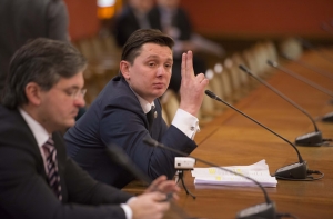 СМИ: при расколе KPV LV 10 депутатов поддержат Кайминьша