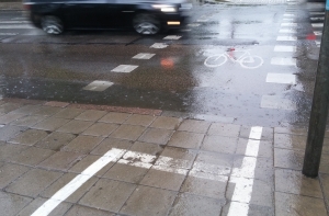 Сегодня в Латвии будет проливной дождь и снег