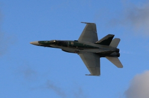 Два американских военных самолета упали в Тихий океан во время заправки