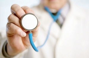 Скандал в Даугавпилсской больнице: врач-гинеколог отстранен от работы