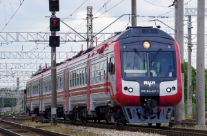 Поезд Киев-Рига продлят до Таллина