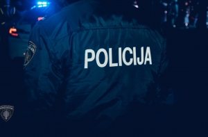 Латвиец изнасиловал маленькую девочку и выложил видео в интернет