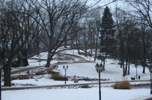 На Бастионной горке за 213 000 евро обновили пешеходные дорожки